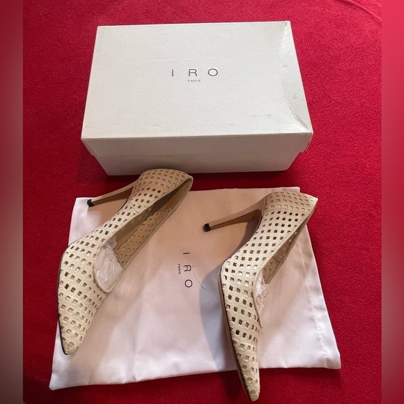 IRO Larson Perforated Suede Pointed Toe Pumps Ecru Size EU 39 - Picture 12 of 12